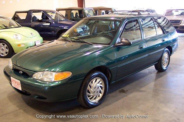 Ford Escort 1999 photo 2
