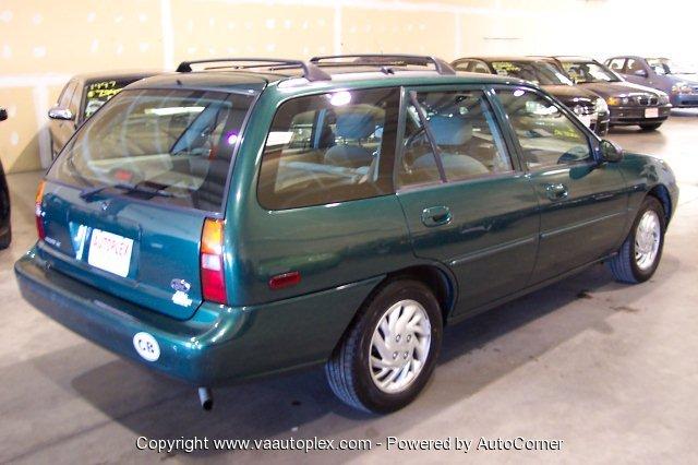 Ford Escort 1999 photo 5
