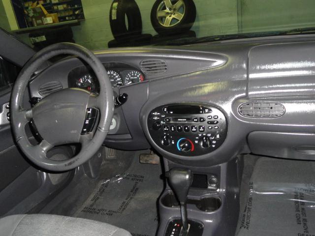 Ford Escort 1999 photo 5