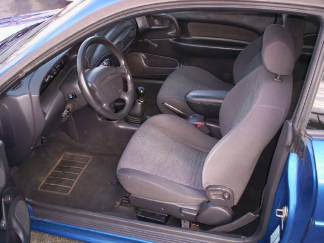 Ford Escort 1999 photo 2