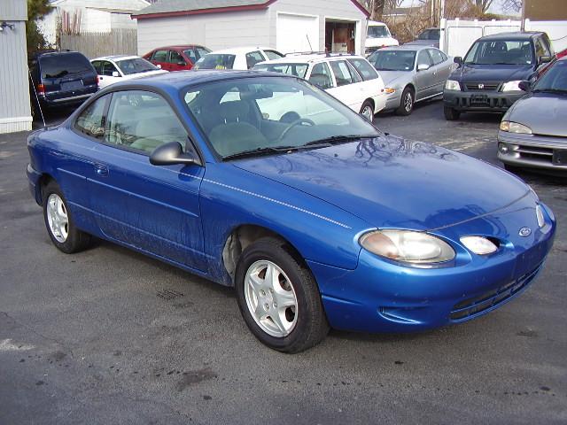 Ford Escort 1999 photo 1