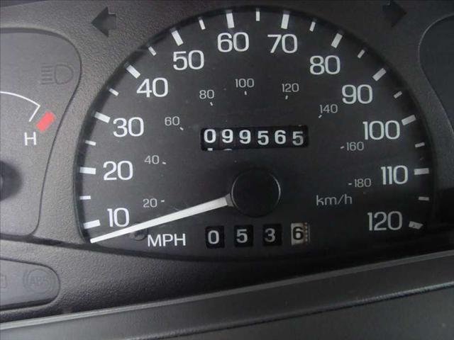 Ford Escort 1999 photo 3