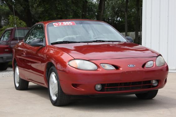 Ford Escort 1999 photo 1