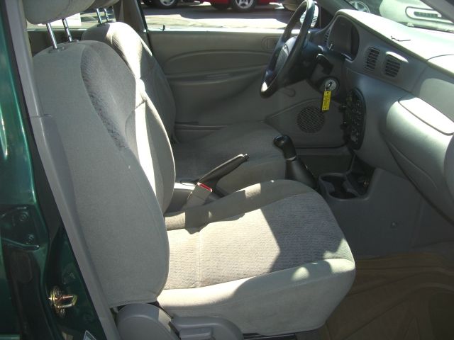 Ford Escort 1999 photo 2