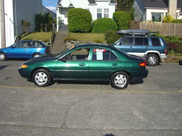 Ford Escort 1999 photo 4
