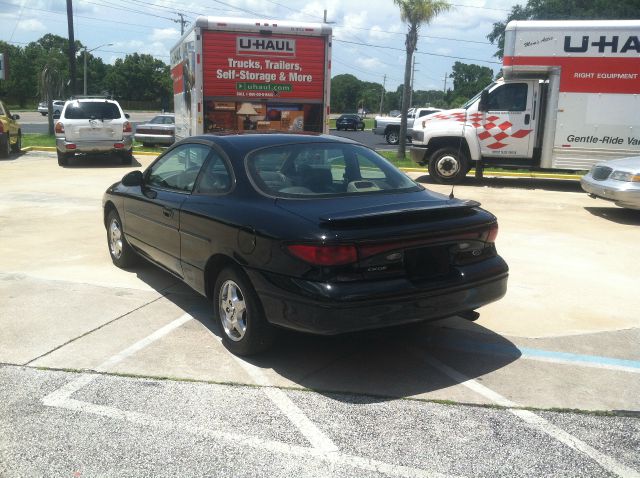 Ford Escort 2000 photo 4