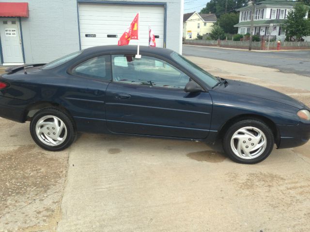 Ford Escort 2000 photo 4