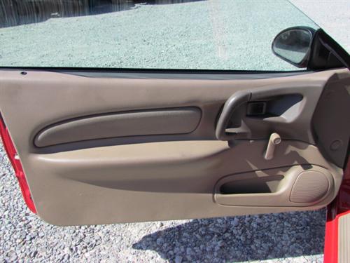 Ford Escort 2001 photo 5