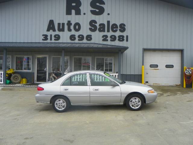 Ford Escort Base Sedan