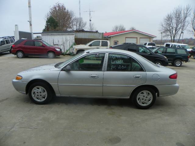 Ford Escort 2002 photo 4