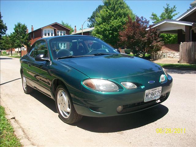 Ford Escort ZX2 1999 photo 1