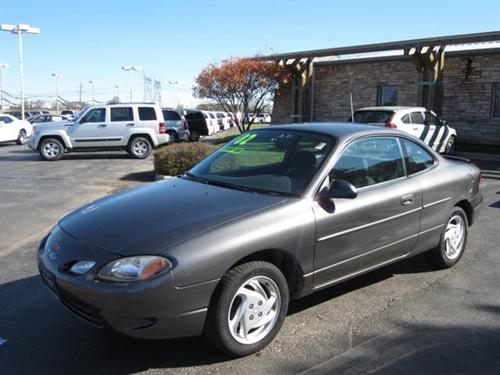 Ford Escort ZX2 2002 photo 3