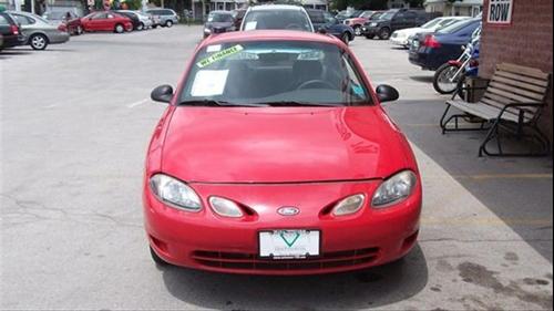 Ford Escort ZX2 2002 photo 3