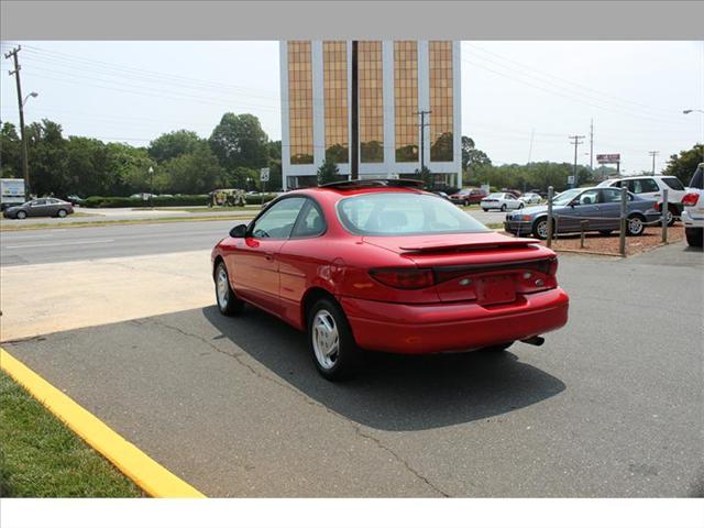Ford Escort ZX2 2002 photo 5