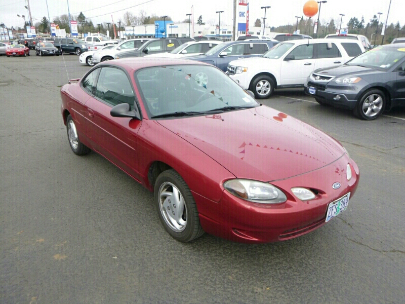 Ford Escort ZX2 2002 photo 3