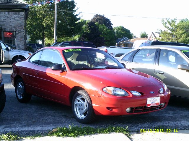 Ford Escort ZX2 2002 photo 3