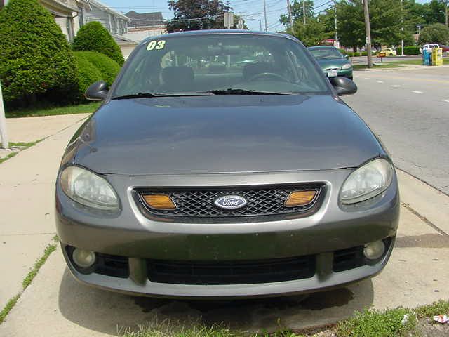 Ford Escort ZX2 2003 photo 3
