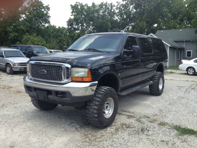 Ford Excursion 2000 photo 4