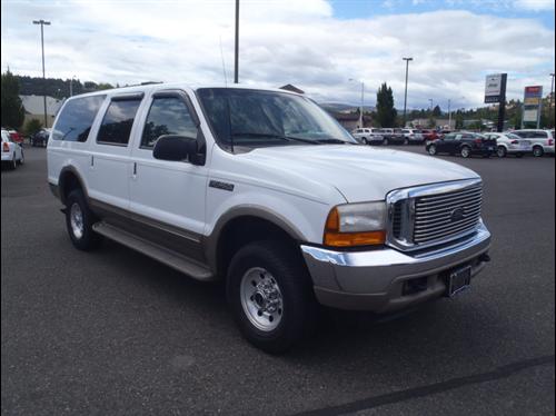 Ford Excursion 2000 photo 2
