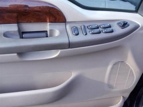 Ford Excursion 2000 photo 3