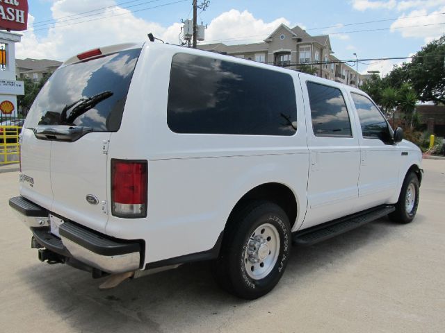 Ford Excursion SL 4x4 Regular Cab SUV