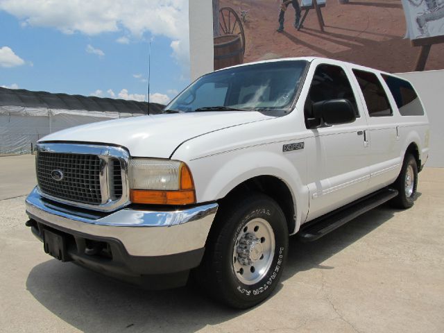 Ford Excursion 2000 photo 4