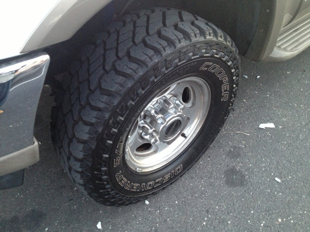 Ford Excursion 2000 photo 2