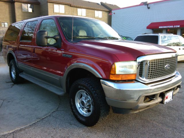 Ford Excursion 2000 photo 3