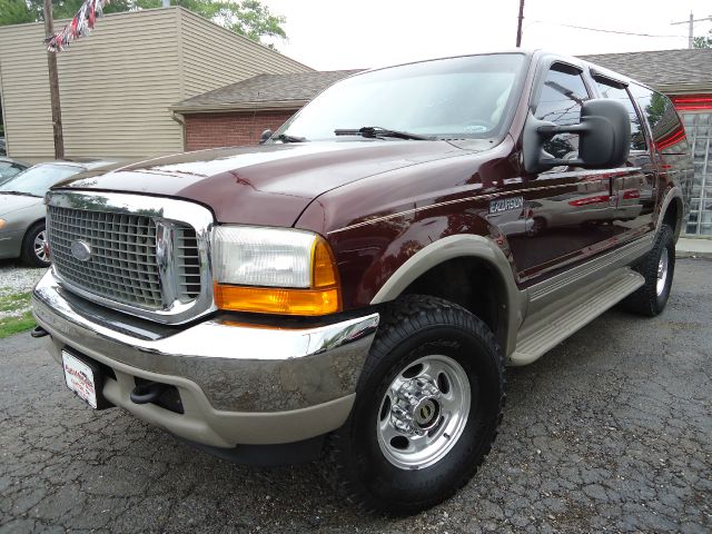 Ford Excursion 2000 photo 2