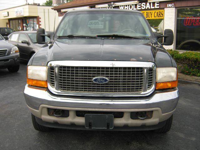Ford Excursion 2000 photo 3