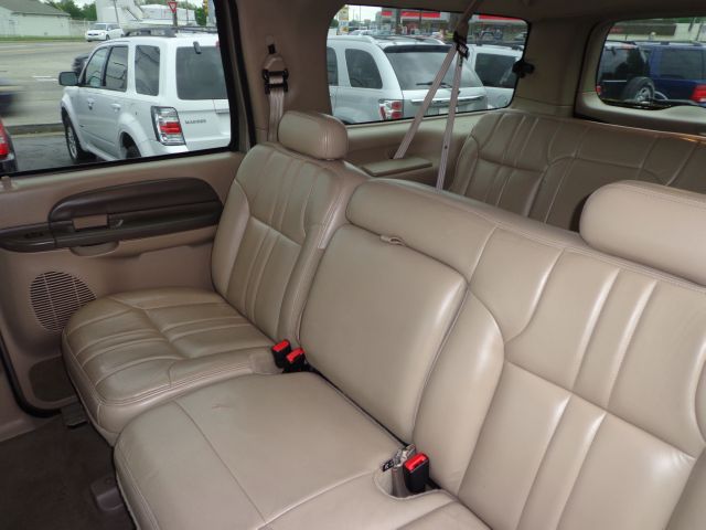 Ford Excursion 2000 photo 18