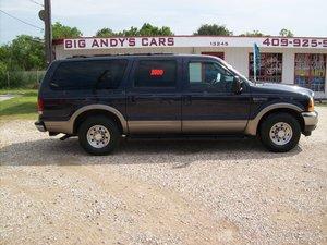 Ford Excursion 2000 photo 0