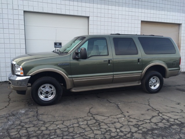 Ford Excursion 2000 photo 2