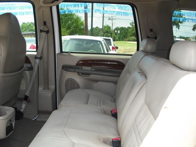 Ford Excursion SLT 25 SUV