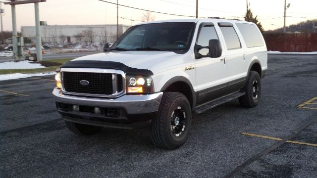 Ford Excursion 2001 photo 3