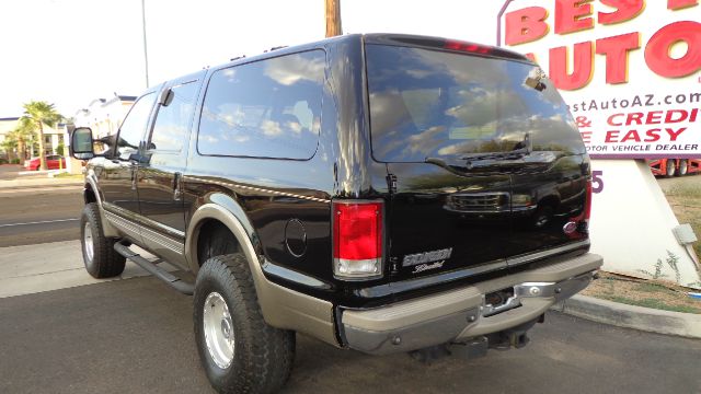 Ford Excursion 2001 photo 0
