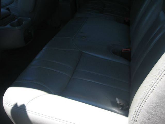 Ford Excursion 2001 photo 10