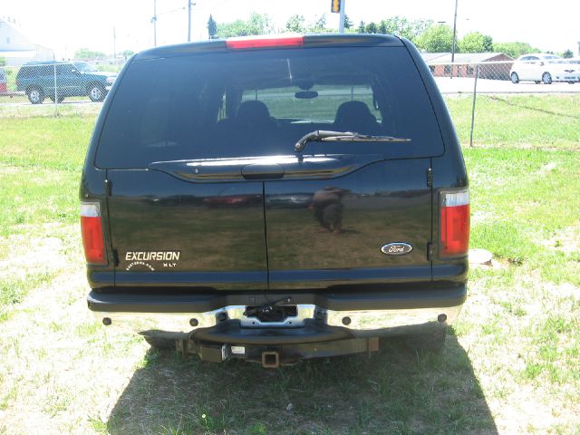 Ford Excursion 2001 photo 21