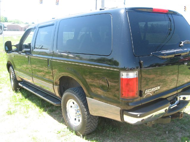 Ford Excursion 2001 photo 22