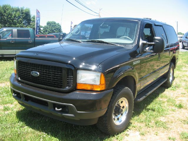 Ford Excursion 2001 photo 25