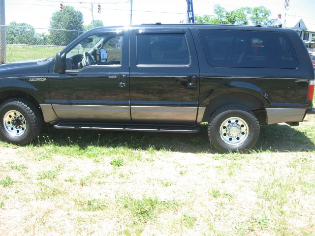 Ford Excursion 2001 photo 26