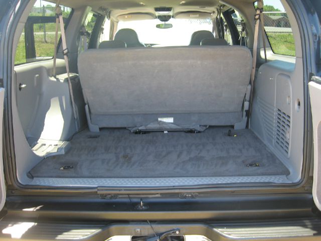 Ford Excursion 2001 photo 9