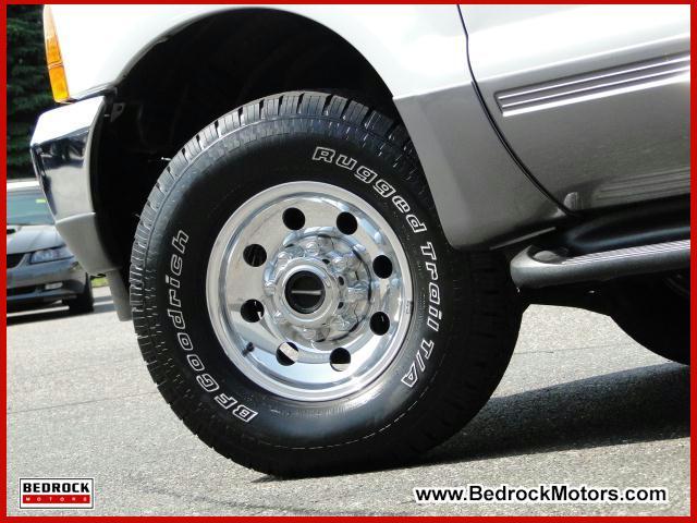 Ford Excursion 2001 photo 3