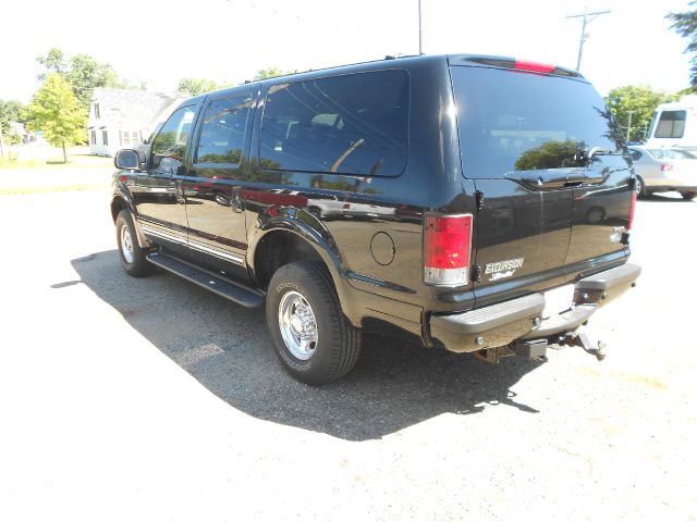 Ford Excursion 2002 photo 4