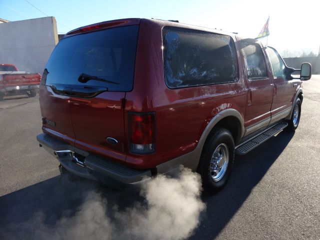 Ford Excursion 2002 photo 3