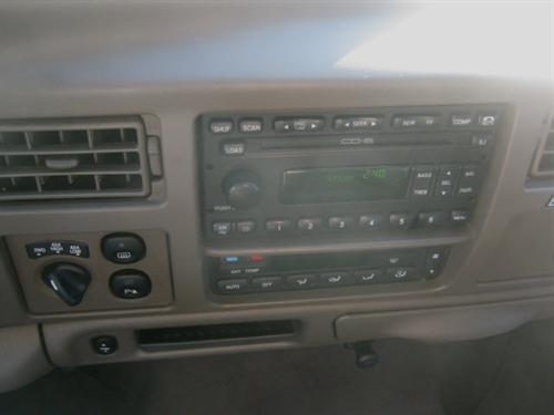 Ford Excursion 2003 photo 3