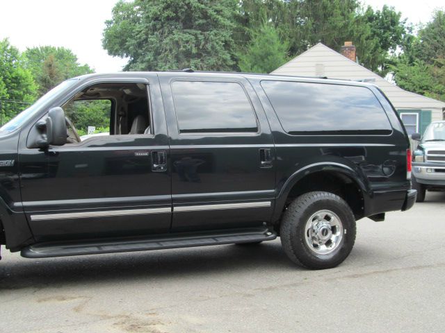 Ford Excursion 2003 photo 4