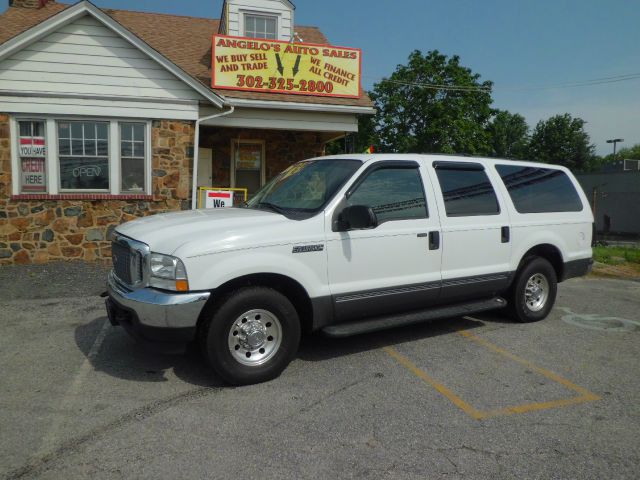 Ford Excursion 2003 photo 3