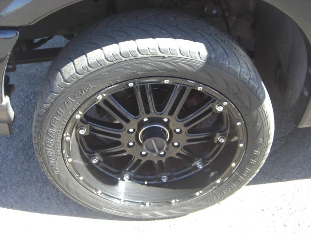 Ford Excursion 2003 photo 1