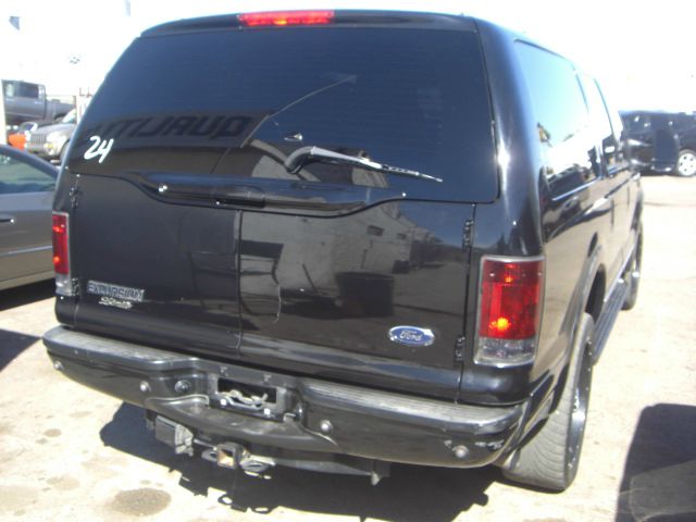 Ford Excursion 2003 photo 11
